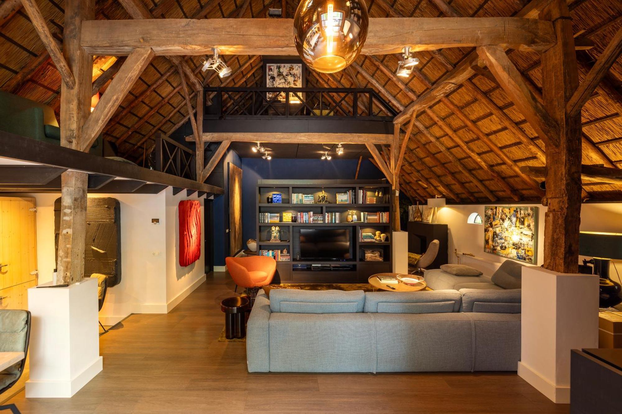 Luxe Hofstede Met Paardenstalling Lunteren Buitenkant foto